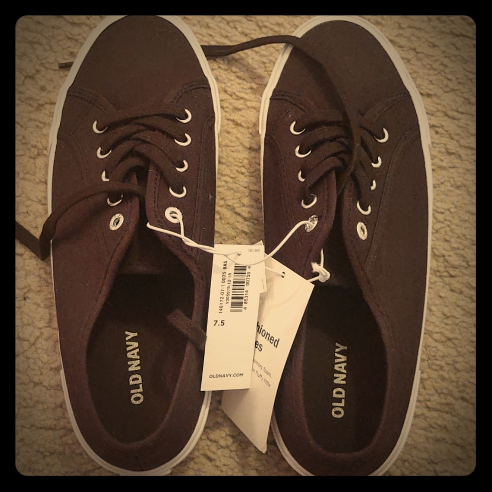 Old Navy Black Canvas Shoes